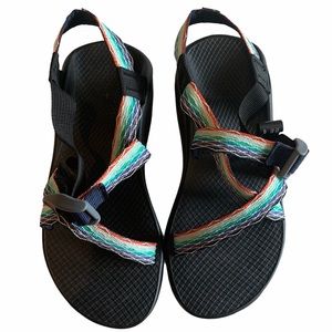 🌈 Rainbow Z-Strap Chaco’s Sandals 🌈